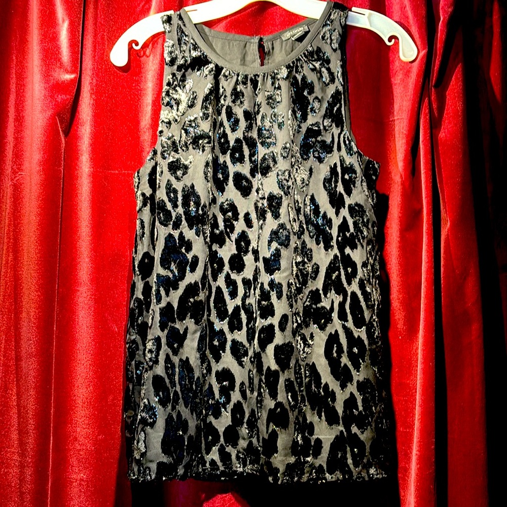 Ann Taylor XS sleeveless leopard print dressy top, NWT!!!